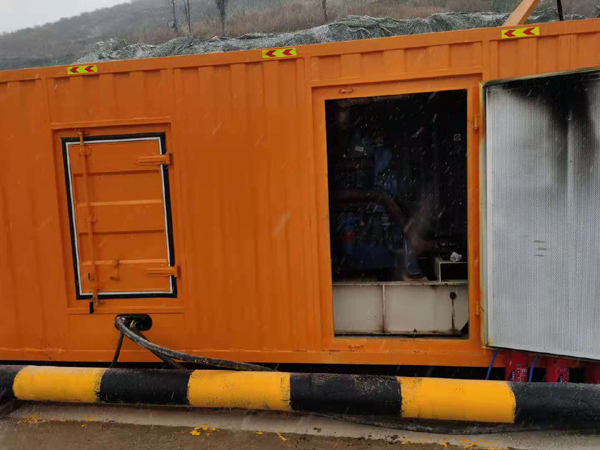 盐湖发电机出租 柴油发电机组电压低报警怎么办？