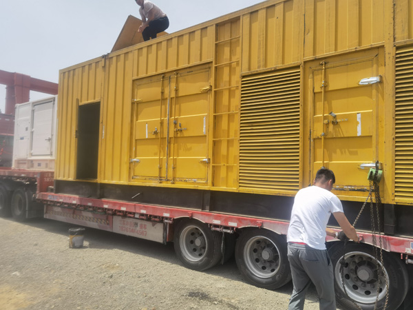 盐湖发电机出租100KW发电机需要什么规格的电缆线?