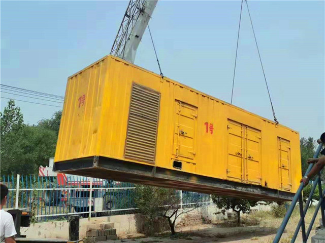 盐湖300KW柴油发电机组油耗是多少?