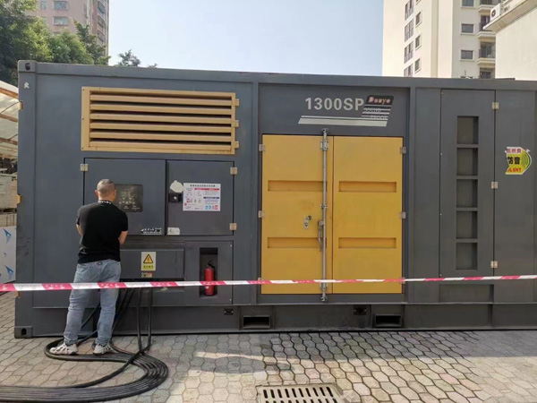 盐湖500KW发电机组冬季应该配多大的启动电瓶?